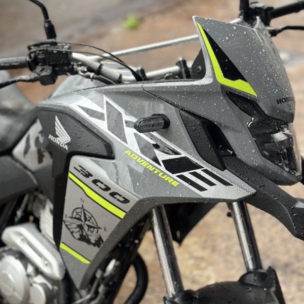 XRE 300 Adventure 2023  ou RD 135 1995 ou 20k na sua conta